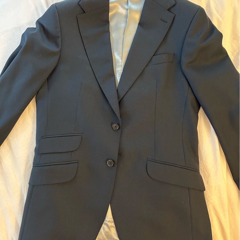 Charles Tyrwitt suit